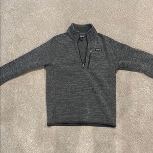 Patagonia Men's Gray Quarter Zip Sweater Small